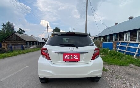 Toyota Vitz, 2014 год, 900 000 рублей, 6 фотография