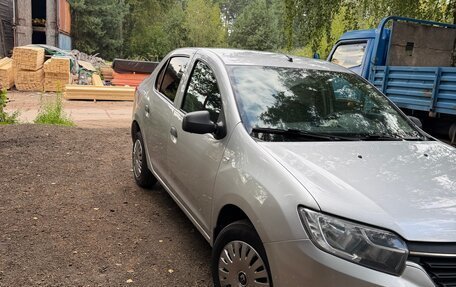 Renault Logan II, 2019 год, 600 000 рублей, 7 фотография