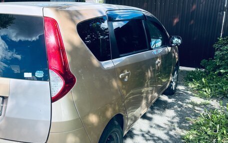 Toyota Passo Sette, 2009 год, 499 000 рублей, 3 фотография