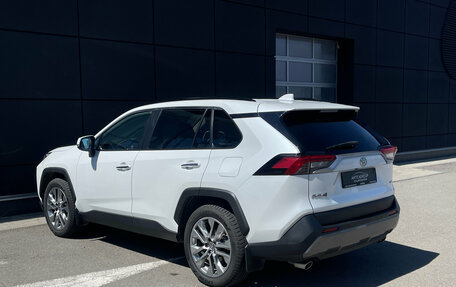 Toyota RAV4, 2021 год, 3 415 000 рублей, 7 фотография
