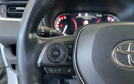 Toyota RAV4, 2021 год, 3 415 000 рублей, 14 фотография