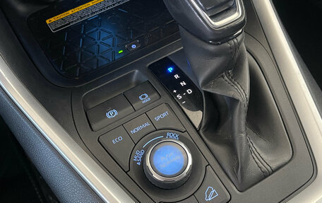 Toyota RAV4, 2021 год, 3 415 000 рублей, 19 фотография