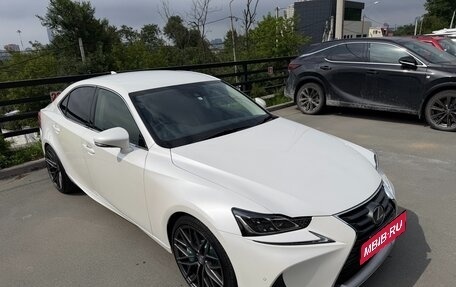 Lexus IS III, 2016 год, 2 890 000 рублей, 1 фотография
