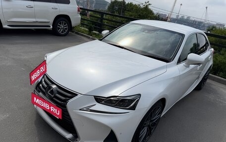 Lexus IS III, 2016 год, 2 890 000 рублей, 4 фотография