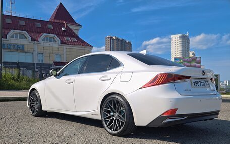 Lexus IS III, 2016 год, 2 890 000 рублей, 13 фотография