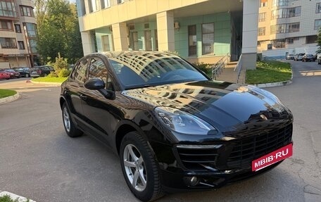 Porsche Macan I рестайлинг, 2017 год, 3 900 000 рублей, 2 фотография