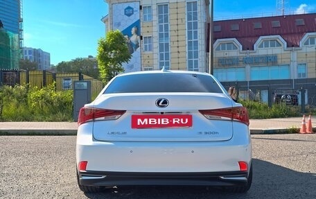 Lexus IS III, 2016 год, 2 890 000 рублей, 20 фотография