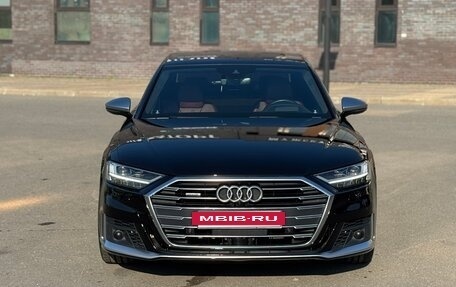 Audi A8, 2018 год, 8 990 000 рублей, 10 фотография