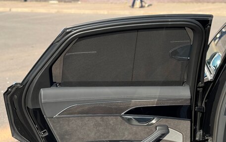 Audi A8, 2018 год, 8 990 000 рублей, 18 фотография