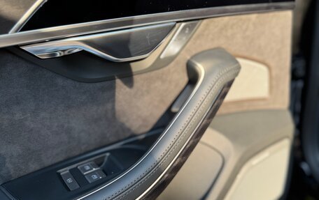 Audi A8, 2018 год, 8 990 000 рублей, 30 фотография