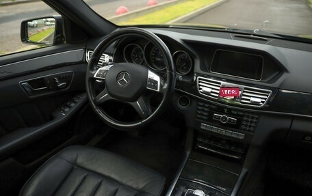Mercedes-Benz E-Класс, 2013 год, 1 989 000 рублей, 11 фотография