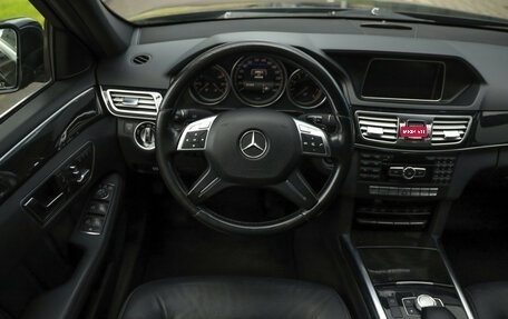 Mercedes-Benz E-Класс, 2013 год, 1 989 000 рублей, 13 фотография