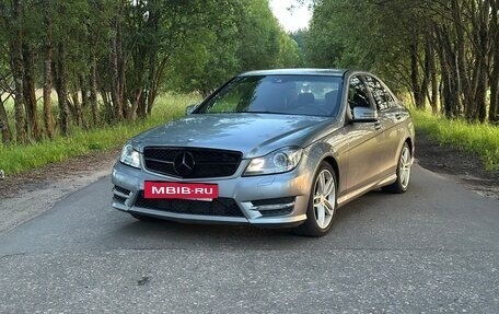 Mercedes-Benz C-Класс, 2012 год, 1 030 000 рублей, 2 фотография