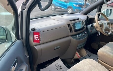 Nissan Serena II, 2003 год, 659 000 рублей, 11 фотография