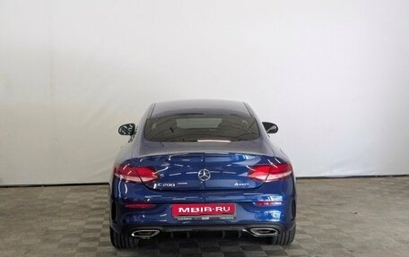 Mercedes-Benz C-Класс, 2018 год, 3 800 000 рублей, 16 фотография