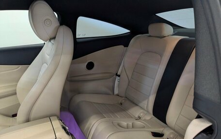 Mercedes-Benz C-Класс, 2018 год, 3 800 000 рублей, 25 фотография