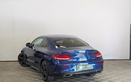 Mercedes-Benz C-Класс, 2018 год, 3 800 000 рублей, 22 фотография
