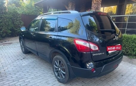 Nissan Qashqai+2 I, 2012 год, 940 000 рублей, 3 фотография