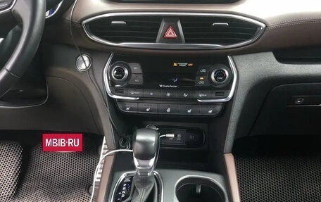 Hyundai Santa Fe IV, 2018 год, 3 100 000 рублей, 14 фотография