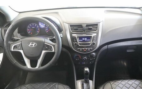Hyundai Solaris II рестайлинг, 2016 год, 1 199 000 рублей, 9 фотография