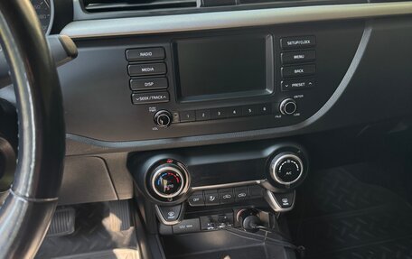 KIA Rio IV, 2017 год, 1 400 000 рублей, 13 фотография
