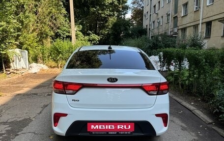 KIA Rio IV, 2017 год, 1 400 000 рублей, 4 фотография