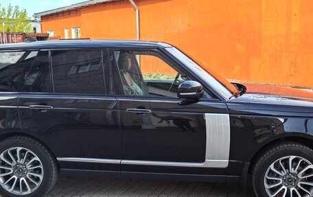 Land Rover Range Rover IV рестайлинг, 2018 год, 5 200 000 рублей, 4 фотография