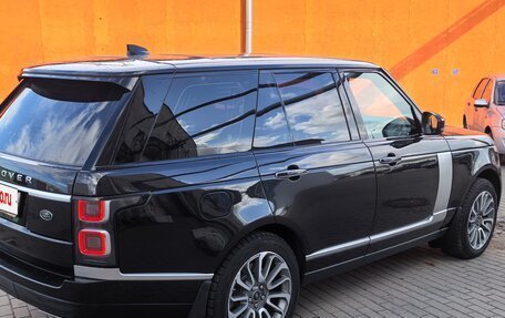 Land Rover Range Rover IV рестайлинг, 2018 год, 5 200 000 рублей, 5 фотография