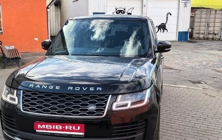 Land Rover Range Rover IV рестайлинг, 2018 год, 5 200 000 рублей, 2 фотография