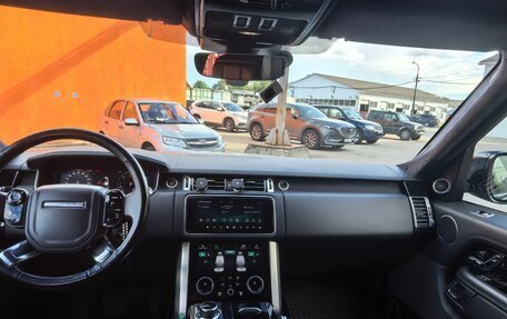 Land Rover Range Rover IV рестайлинг, 2018 год, 5 200 000 рублей, 8 фотография