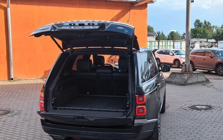 Land Rover Range Rover IV рестайлинг, 2018 год, 5 200 000 рублей, 7 фотография