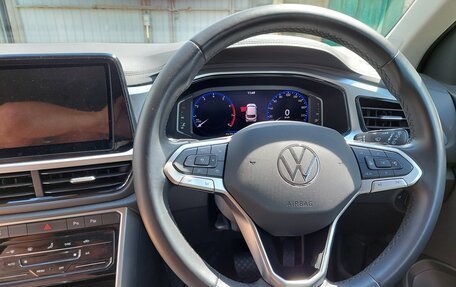 Volkswagen T-Roc I, 2022 год, 1 999 000 рублей, 11 фотография