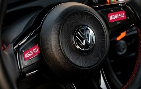 Volkswagen Golf GTI VII, 2014 год, 2 090 000 рублей, 15 фотография