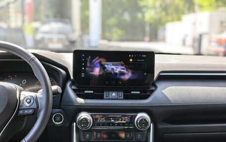 Toyota RAV4, 2025 год, 4 250 000 рублей, 11 фотография