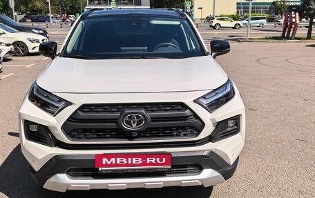 Toyota RAV4, 2025 год, 4 250 000 рублей, 9 фотография