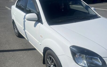 KIA Rio II, 2010 год, 500 000 рублей, 6 фотография