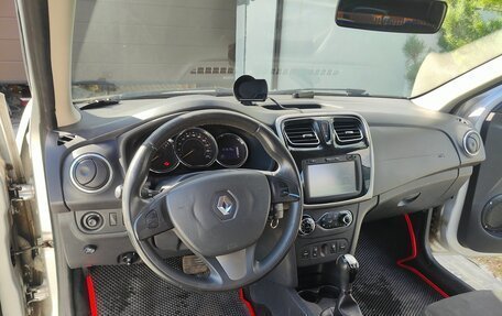 Renault Sandero II рестайлинг, 2016 год, 820 000 рублей, 14 фотография