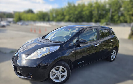 Nissan Leaf I, 2014 год, 920 000 рублей, 3 фотография
