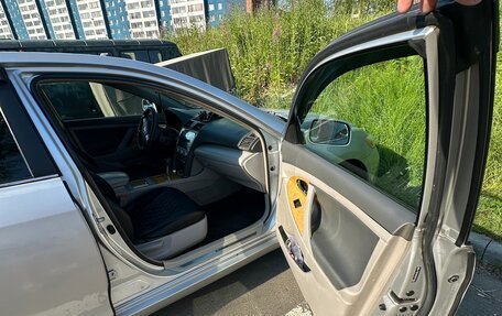 Toyota Camry, 2008 год, 1 100 000 рублей, 20 фотография