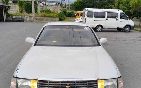 Toyota Crown Majesta, 1995 год, 550 000 рублей, 1 фотография