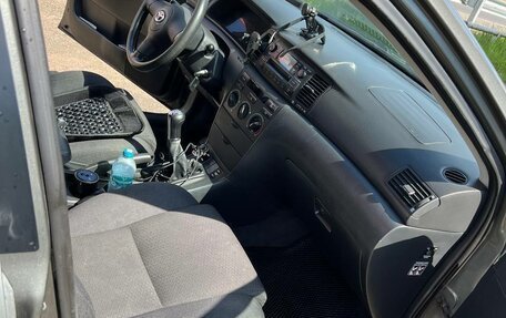 Toyota Corolla, 2005 год, 375 000 рублей, 8 фотография