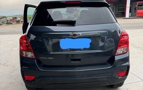 Chevrolet Trax, 2021 год, 1 600 000 рублей, 4 фотография