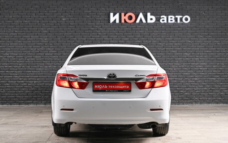 Toyota Camry, 2013 год, 1 630 000 рублей, 5 фотография