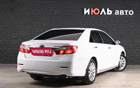 Toyota Camry, 2013 год, 1 630 000 рублей, 4 фотография