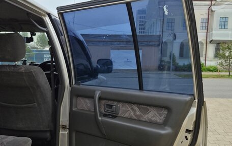 Isuzu Bighorn II, 2000 год, 900 000 рублей, 13 фотография