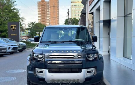 Land Rover Defender II, 2023 год, 13 000 000 рублей, 2 фотография