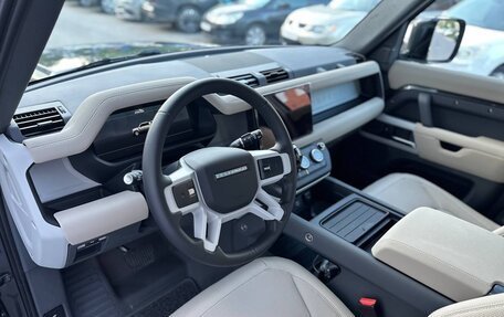 Land Rover Defender II, 2023 год, 13 000 000 рублей, 13 фотография