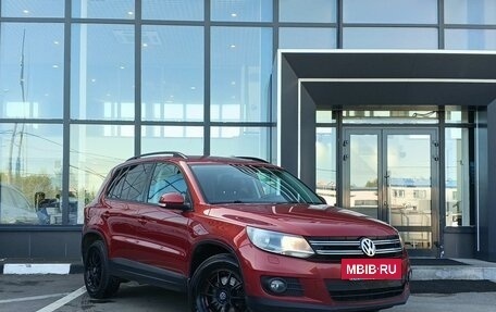 Volkswagen Tiguan I, 2013 год, 1 099 000 рублей, 3 фотография