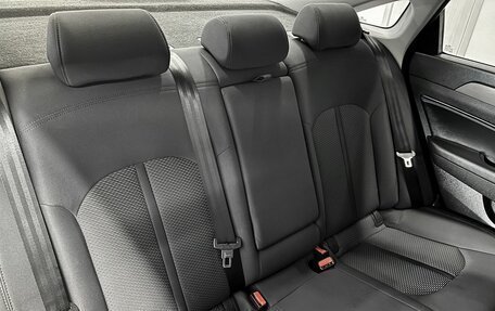 Hyundai Sonata VII, 2018 год, 1 595 000 рублей, 12 фотография