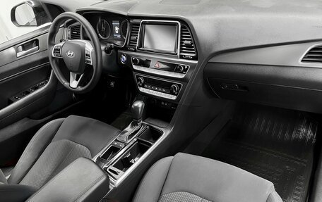 Hyundai Sonata VII, 2018 год, 1 595 000 рублей, 13 фотография